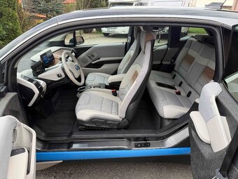 BMW i3 120Ah 2021 NAVI PROFI, KEYLESS, ADAPT TEMPOMAT a LED - 10