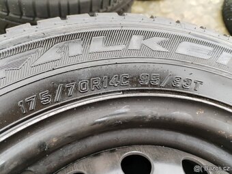 NISSAN NV 200 disky 4x114,3 + 175/70/14C zima - 10