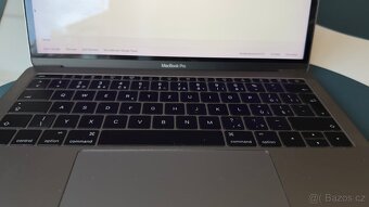 MacBook Pro 13 rok 2017 - 10
