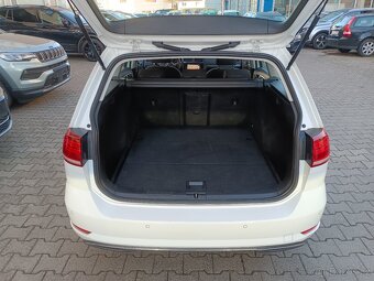 VW Golf 7 Variant Comfortline 2.0TDI 110kW DSG ACC Tažné - 10