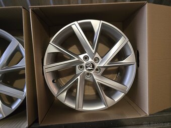 5x100 R18 Škoda Crater Vega Kamiq Scala Rapid Fabia - 10