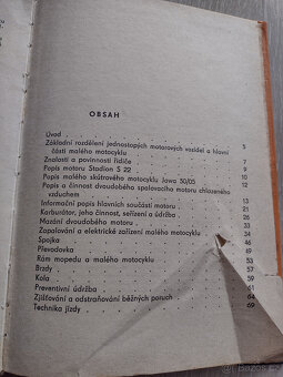 UČEBNICE ŘIDIČE MOPEDU A MALÉHO MOTOCYKLU, 1964 - 10