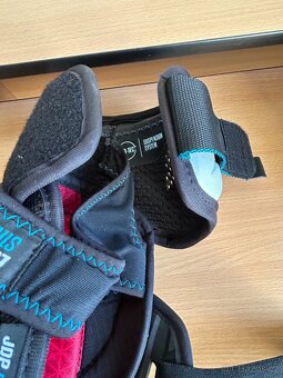CCM FT6 Pro lokty - 10