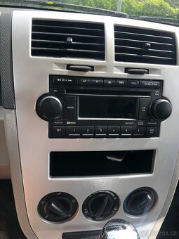 Dodge Caliber 2,0 Automat - 10