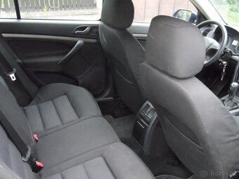 Škoda Octavia 2,1.9 TDI 77KW R.V.02/2006 - 10