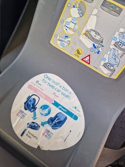 2x autosedačka Maxi-Cosi Pearl 2020 + základna - 10