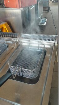 Fritéza Zanussi na 2x 8 l oleje ( 2x 6 kw ), modulární - 10
