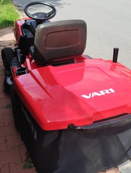 Zahradní traktor Vari - 10