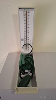 Tlakoměr - 10