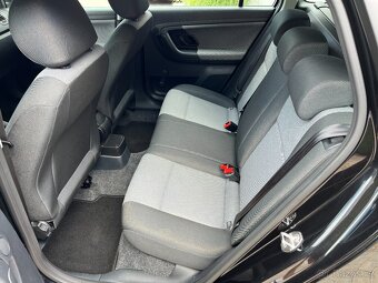 Škoda Fabia Combi 1.2 HTP 51KW, Parkovací kamera, Klima - 10
