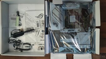 ASUS ROG STRIX B650-A GAMING WIFI - 10