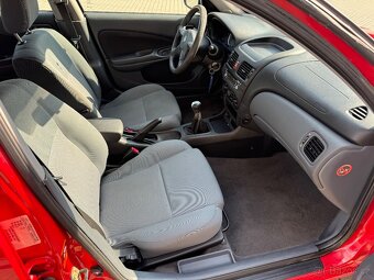 Nissan Almera 1.5i Krásný stav Klima Tažné - 10