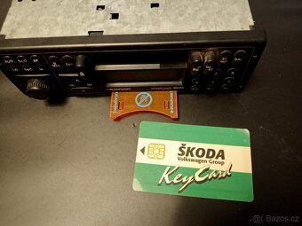 Autorádia originál na ND - 10