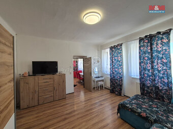 Prodej rodinného domu, 188 m², Králův Dvůr, ul. 5. května - 10