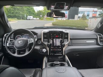 DODGE RAM 2019,5,7 Hemy LARAMIE 4X4/eTorque/8SPEED A/T - 10