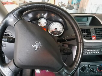 Peugeot 207 cc - 10