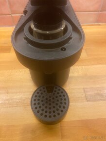 Kávovar nespresso Vertuo POP - makově matně červený - 10
