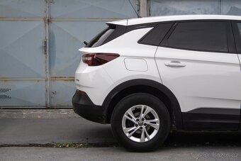 Opel Grandland X 1.2 TURBO S&S Selection - 10