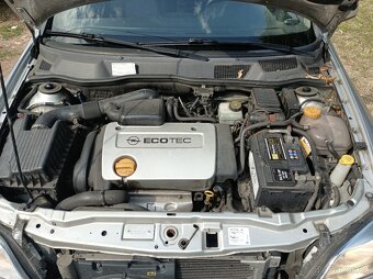 Prodám Opel Astra g 1,6 16V automat - 10