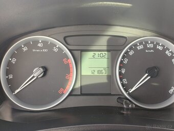 Škoda Roomster 1.6 16v, 77 kW, benzín – jen 121 900 km,TAŽNÉ - 10