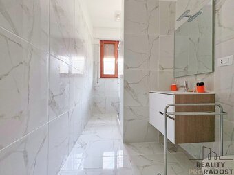 Prodej bytu 5+kk 132 m², via Leonardo da Vinci, Silvi, Itáli - 10