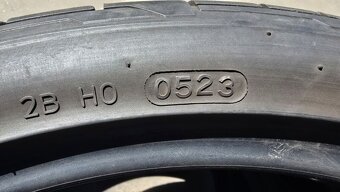Letní pneu 235/35/19 Hankook - 10