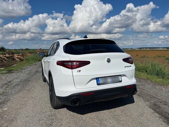 Alfa Romeo Stelvio 2.0T Q4 / 206kW, 4x4 - Zlevněno - 10