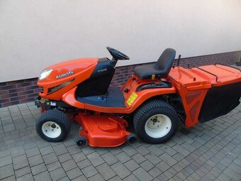 Na prodej profesionální traktor Kubota Gr2100 - 10