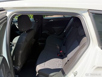 OPEL ASTRA SPORTS TOURER 1,6 CDTi, 81 kW, naj.85 tis.km - 10
