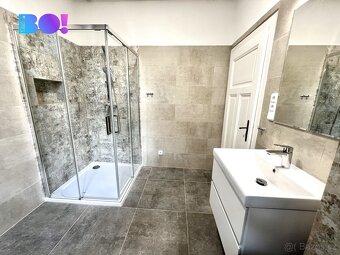 Pronájem prostorného bytu 4+kk, 148 m², ul. Husovo Náměstí, - 10