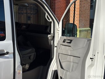 VW CRAFTER 2.0TDI 1.MAJ MOD 2019 TOP WEBASTO 5MÍST - 10