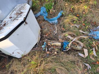 Obytný přívěs bez dokladů - 10