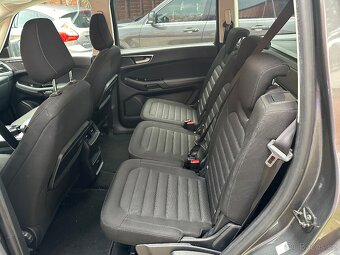 Ford Galaxy - 10