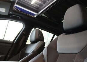 BMW Řada 3 330e xDrive M-Sport AdLED/HarK hybridní automat - 10