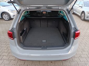 VW Passat B8 Variant 2.0TDI 147kW DSG Webasto Tažné Full LED - 10