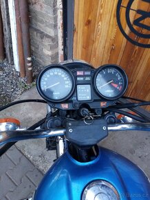 Honda cb 750 custom - 10