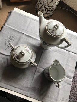 Starý porcelán - 10