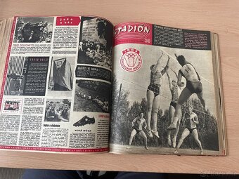 Celý ročník 1963 časopis Stadion - 10