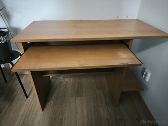 PC stůl - 10