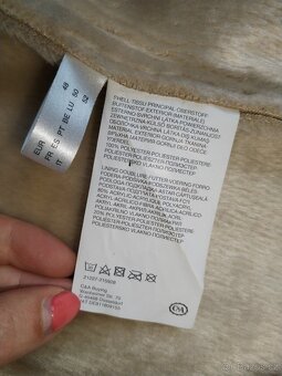 Dámský kabátek s kožíškem vel 46 - 10