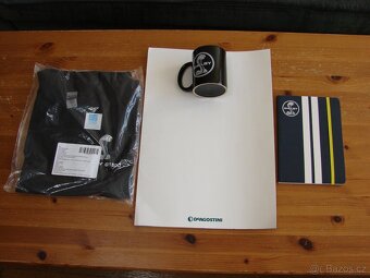 1:8 Ford Mustang Shelby GT500 (1967) kompletní stavebnice - 10