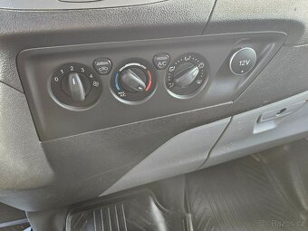 Ford Transit Custom 2,0 TDCi 96 kW 6 míst - 10