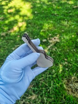 Kytara – dřevěný box na trsátka (verze 2) - 10