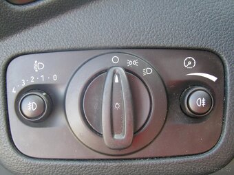 Ford C-MAX 1.6 TDCi ,  70 kW nafta, 2012 - 10