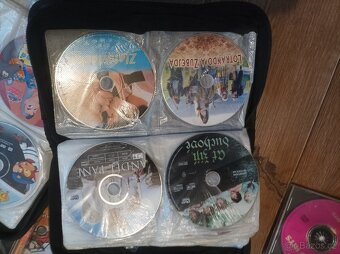 Velký balík DVD filmů a hudebních CD - 10
