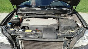 Volvo XC90 D5, 2x majitel, serviska, nezávislé topení, xenon - 10