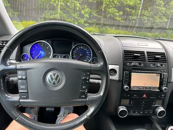 Volkswagen Touareg 2.5 Tdi, manuál, bez měchů, facelift - 10