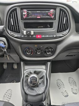 Fiat DOBLO CARGO 1.4T-Jet CNG 88kW L1H1 2016 ČR KLIMA - DPH - 10