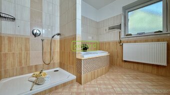 Na prodej prostorný, zrekonstruovaný dům - Slavkov u Brna - 10