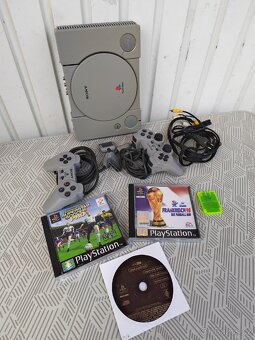 Playstation 1 první verze - 10